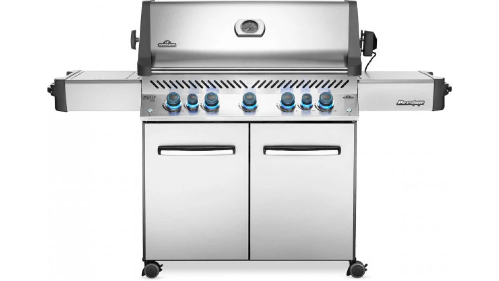 Napoleon Prestige P665RSIBPSS-3 Gas BBQ - Free Rotisserie And Cover
