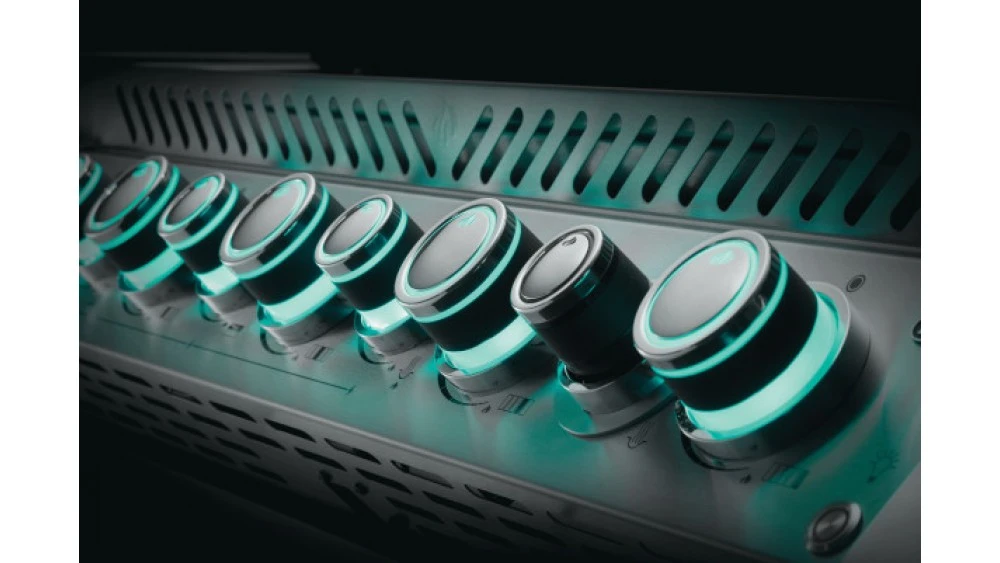 Napoleon Prestige PRO825RSBIPSS-3-GB Gas BBQ - Free Rotisserie And Cover - Image 13