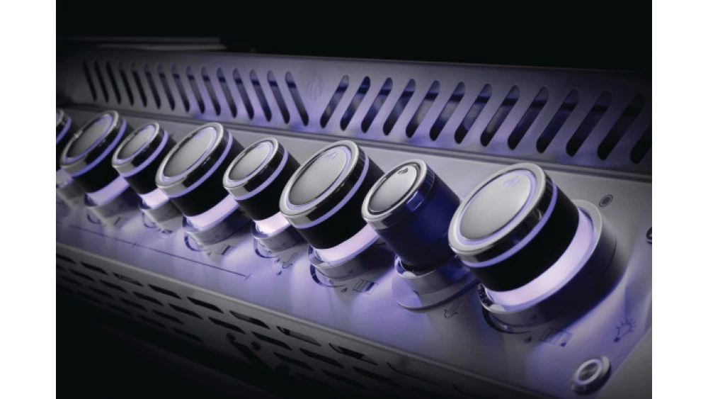 Napoleon Prestige PRO825RSBIPSS-3-GB Gas BBQ - Free Rotisserie And Cover - Image 15