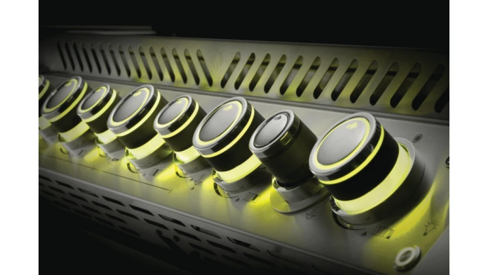 Napoleon Prestige PRO825RSBIPSS-3-GB Gas BBQ - Free Rotisserie And Cover - Image 14