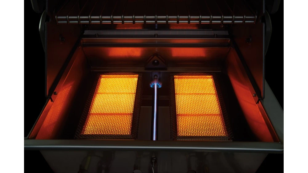 Napoleon Prestige PRO825RSBIPSS-3-GB Gas BBQ - Free Rotisserie And Cover - Image 6