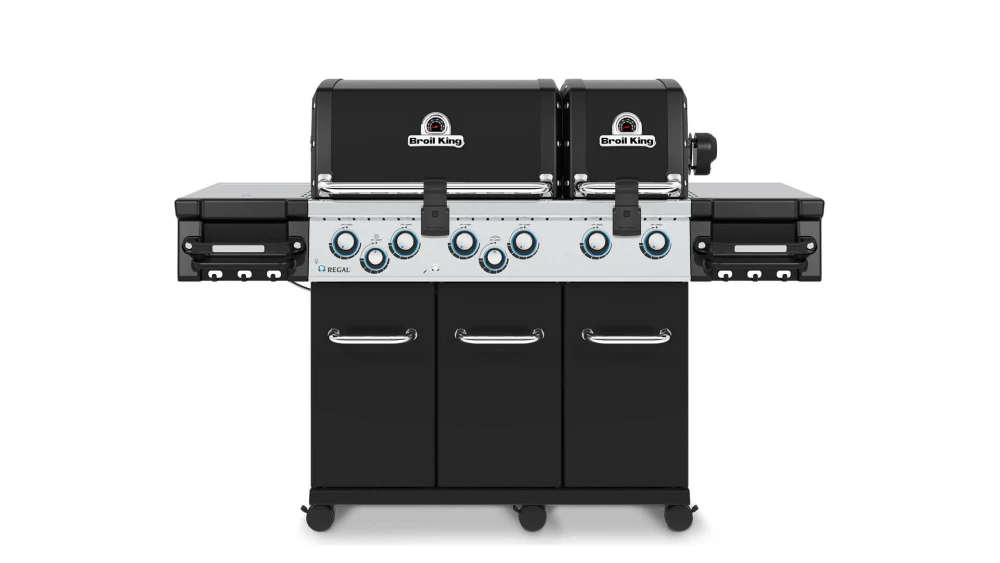 Broil King Regal 690 IR Gas BBQ - Free Cover